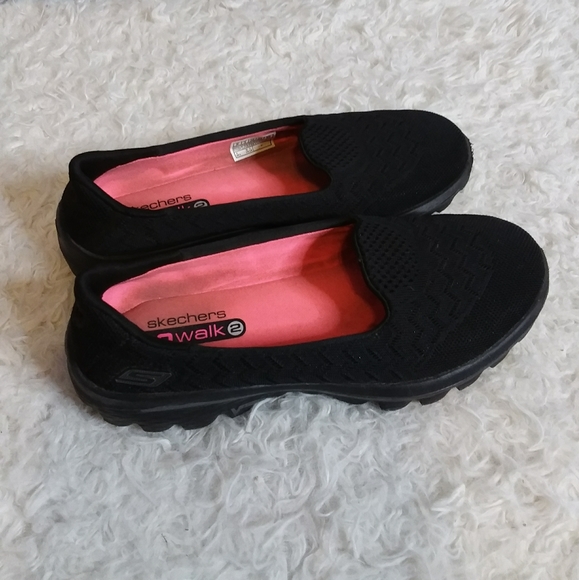 Sketchers go walk 2 black size.6 like new - Picture 6 of 9